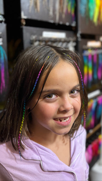 Rainbow Solid & Grizzly Feathers – 4pc Pack (Standard Length)